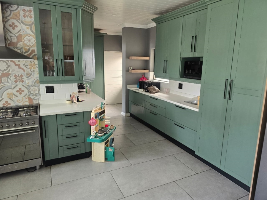 To Let 3 Bedroom Property for Rent in Naudeville Free State